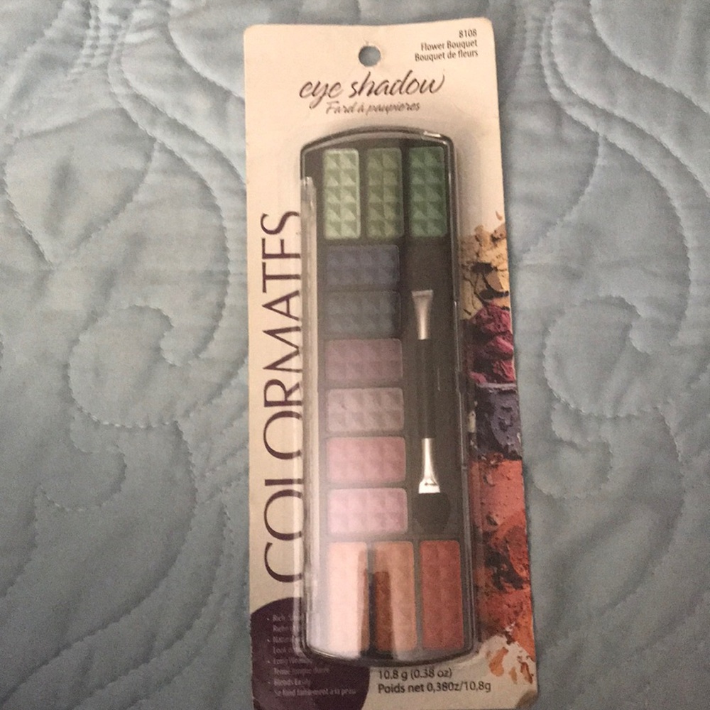 Colormates flower bouquet eye shadow.